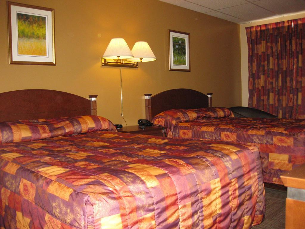 Hotel Matagami Room photo