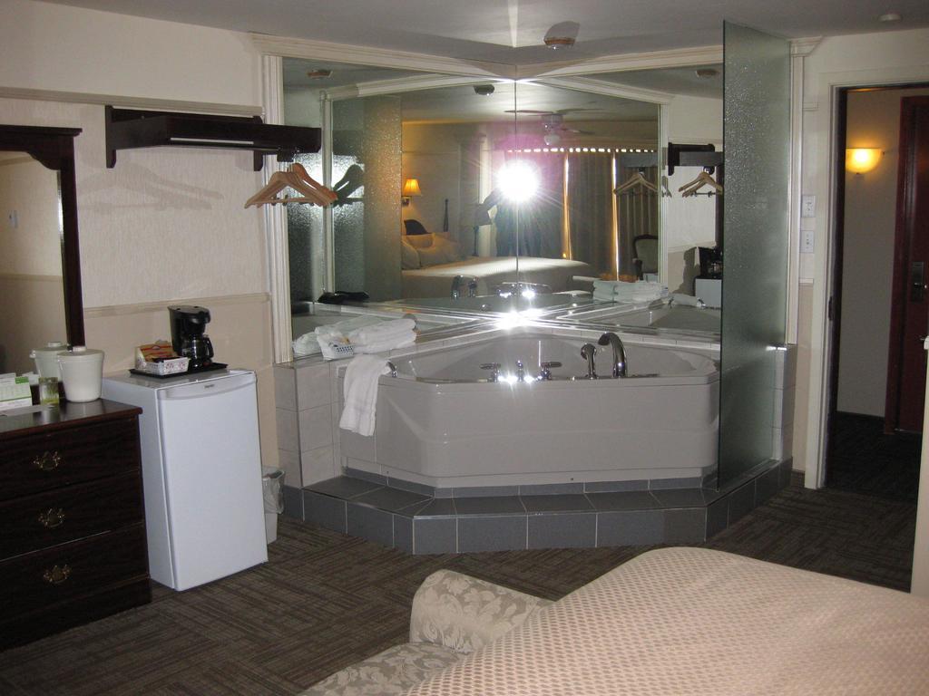 Hotel Matagami Room photo